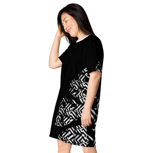 Madam Butterfly - Black T-shirt dress